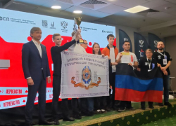 Команды ДонНТУ победили в Чемпионате и Первенстве России по спортивному программированию