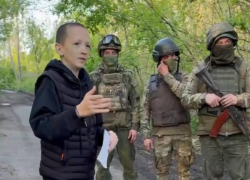 Блогер Васильев из ДНР купил на деньги популярного стримера Мелстроя машины для СВО