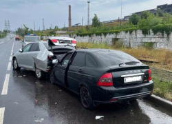 Росгвардейцы первыми пришли на помощь пострадавшим в аварии жителям ДНР по пути в Крым 