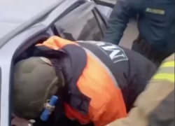 Пятилетнего ребёнка спасли сотрудники МЧС после ДТП в Куйбышевском районе Донецка