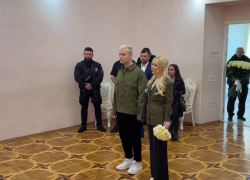 Shaman и Мизулина поженились в Донецке
