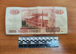 Поддельный богатей из Макеевки распространял фальшивые деньги по ДНР