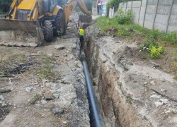 Специалисты Макеевки продолжают ремонтные работы на сетях водоснабжения города