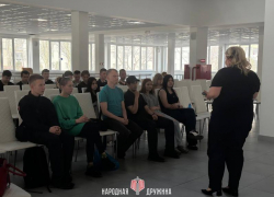 Волонтеры Мариуполя прошли тренинг по улучшению навыков коммуникации