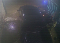 Боевик ВСУ попался на краже пылесоса с автомойки в Краматорске, видео