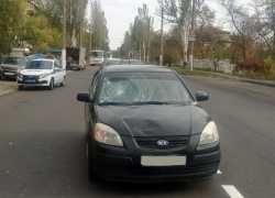 В Донецке водитель KIA Rio насмерть сбил женщину, переходившую дорогу на зелёный