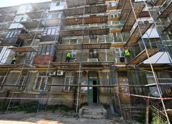 В Торезе до конца осени отремонтируют многоквартирный дом 