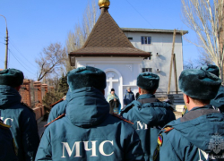 Часовню открыли и освятили на территории пожарно-спасательного отряда в Мариуполе