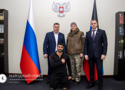 Актер и волонтер Иван Охлобыстин посетил ДНР