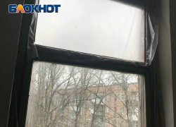 Ремонт за пленку: жители Бирюзова, 42 в Донецке добились косметических работ, но не капремонта