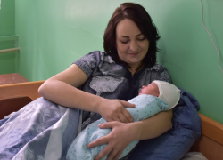 Пособие по уходу за ребенком до 1,5 года в ДНР: кто имеет на него право и куда обращаться