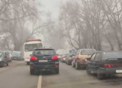 В Донецке километровые очереди в МРЭО, «Госуслуги» не спасают