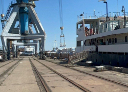 С начала года порт Мариуполя перевалил уже более 74 тысяч тонн разного вида грузов