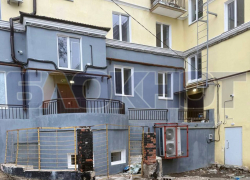 В Мариуполе ливни уничтожают бизнес на проспекте Ленина при попустительстве ЖКХ