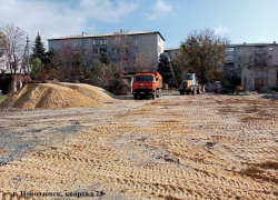 В поселках ДНР благоустраивают городские парки