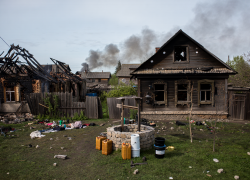 Поджоги, грабежи и жажда: что пережила Яблоновка под оккупацией ВСУ