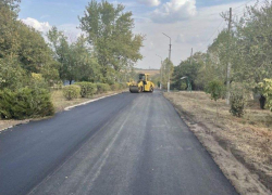 Нижегородская область отремонтировала центральную улицу Золотаревки: начинается восстановление подходов к селу