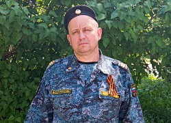 Пристав из Макеевки, ДНР, спас ребенка из горящего дома