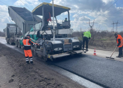 Ремонт дорог в ДНР продолжили и в декабре: какие улицы лучше объехать