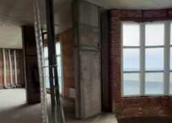 В Донецке высмеяли продажу квартиры с бассейном на 12 этаже за 25 млн