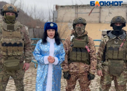 Военнослужащие с Кураховского направления в ДНР поздравляют читателей «Блокнот» с наступающим Новым годом