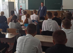 Педагоги Ямала помогают коллегам из Волновахи перейти на всероссийский стандарт образования 
