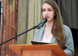 Сотрудница Донецкой библиотеки побывала на Международном патриотическом форуме в Москве