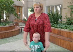«Шли пешком 30 километров»: семья с пятью детьми эвакуировалась из Константиновки в Донецк