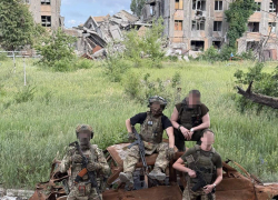 Новости СВО: Сырский запретил ВСУ отступать из огневого мешка в Покровске