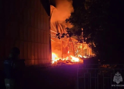ВСУ ударили ночью с помощью БПЛА по кондитерской фабрике в Макеевке: погибла женщина