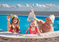 Окунитесь в теплые панорамные бассейны «Станции Морской»! Весь сентябрь вход в аквазону и проживание для детей бесплатно*