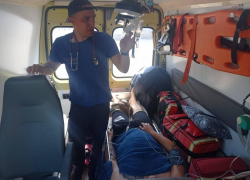 Сводный отряд ФМБА России эвакуировал тяжелого пациента в ДНР