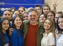 В ДНР приехал актер «Папиных дочек» Андрей Леонов
