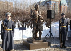 Окончание СВО символизирует памятник «Защитникам Донбасса», который открыли в Ижевске