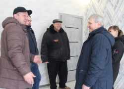 Российские строители почти отремонтировали пострадавшие от украинской «Точки-У» дома в Комсомольском