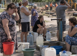 Девять дней без воды и новый ремонт: жители Донецка просят перенести отключение