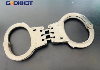 Мошенник выманил у 85-летнего жителя Донецка почти 200 тысяч рублей