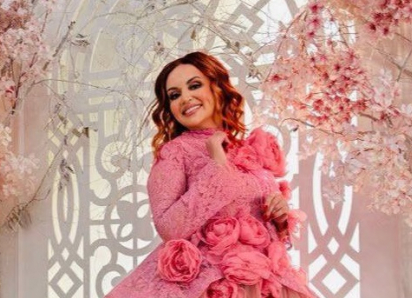  «У меня часики не тикают, я батарейки на вибратор переставила»: жительница Донецка стала ведущей на Music Box и моделью на FashionTV