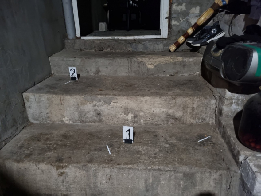 Пьяная жительница Мариуполя зарезала сожителя