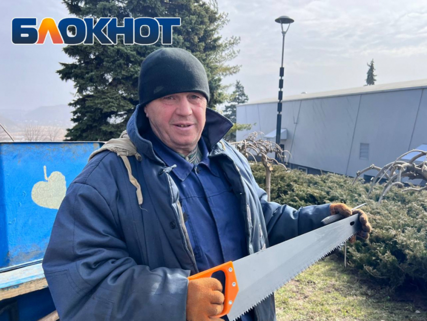 Коммунальщики ДНР принимают поздравления в честь профессионального праздника