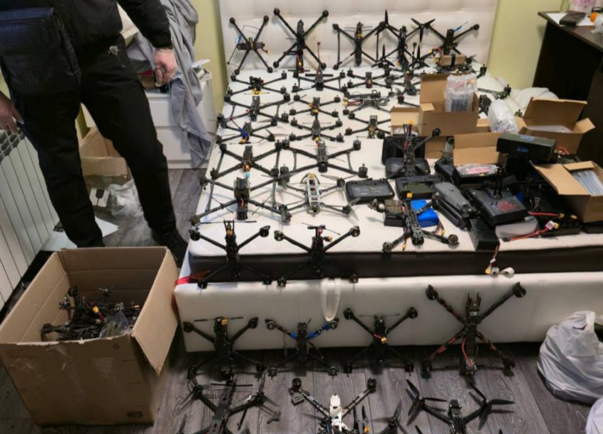 Боевик 156 бригады ВСУ, действующей в ДНР, украл 549 волонтёрских дронов и донаты