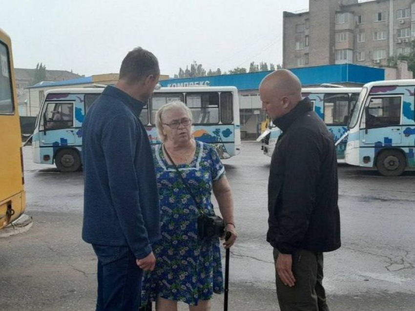 Министр транспорта ДНР прокатился на автобусе в Макеевке