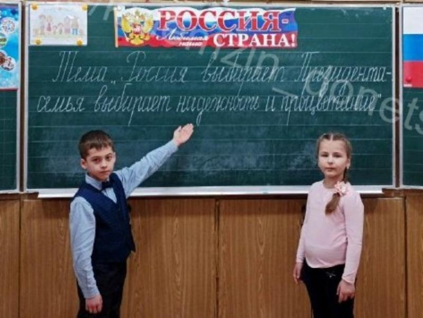 С проблемой зачисления учеников в школу не по месту регистрации разберется Минобразования ДНР