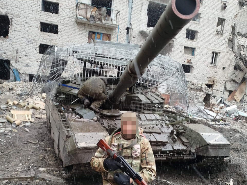 Новости СВО: ВСУ потеряли Покровск и Димитров, Сырский приказал солдатам умереть