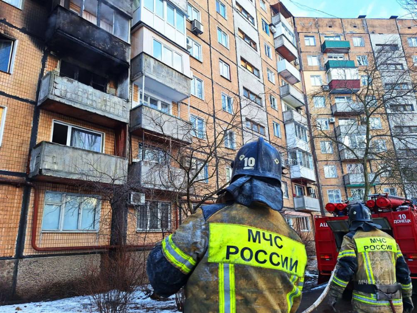  В Донецке спасатели обнаружили труп мужчины в сгоревшей квартире