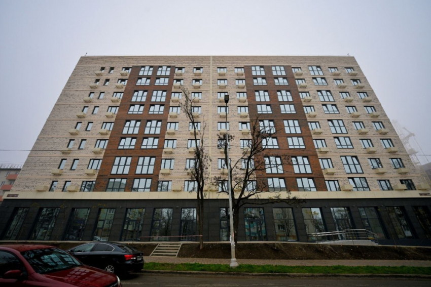 Квартиры у моря: ГК «ЮгСтройИнвест» сдала три новых дома «Резиденция» в Мариуполе