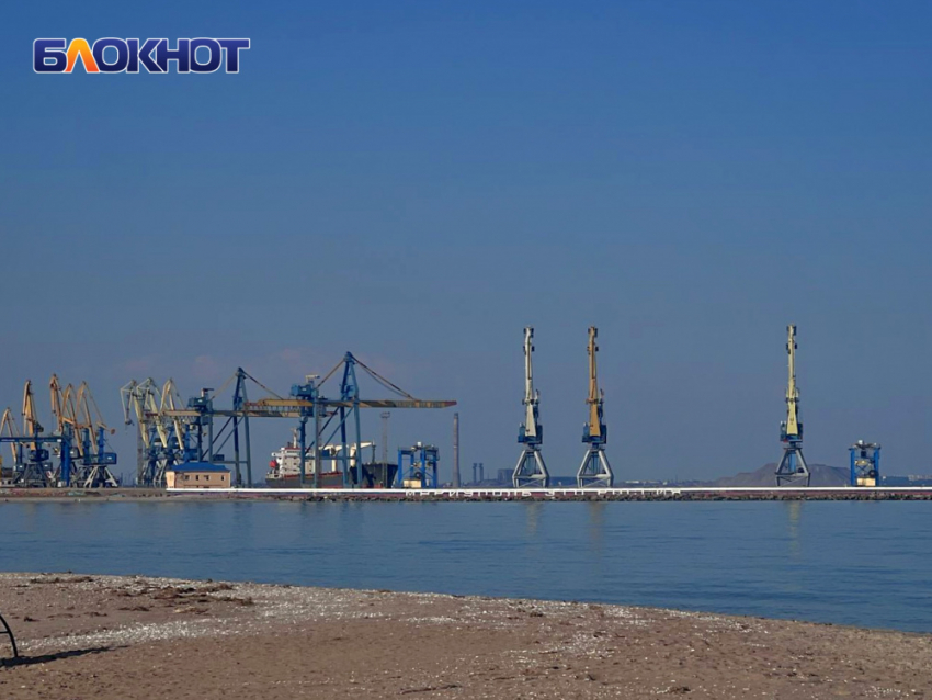 Восстановлены ключевые инженерные сети морского порта Мариуполя 