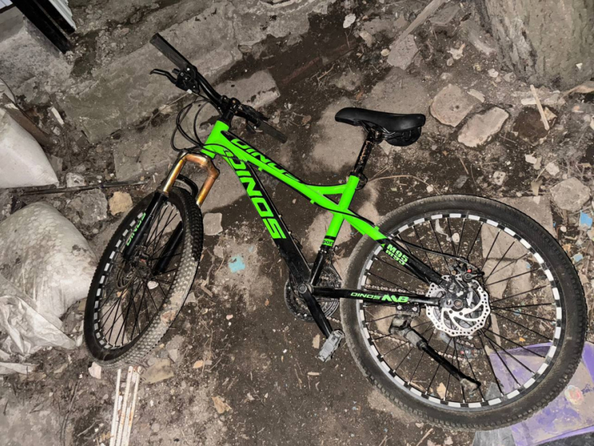 Пять лет за велосипед: горе-грабитель из Донецка пытался угнать велик, но попался