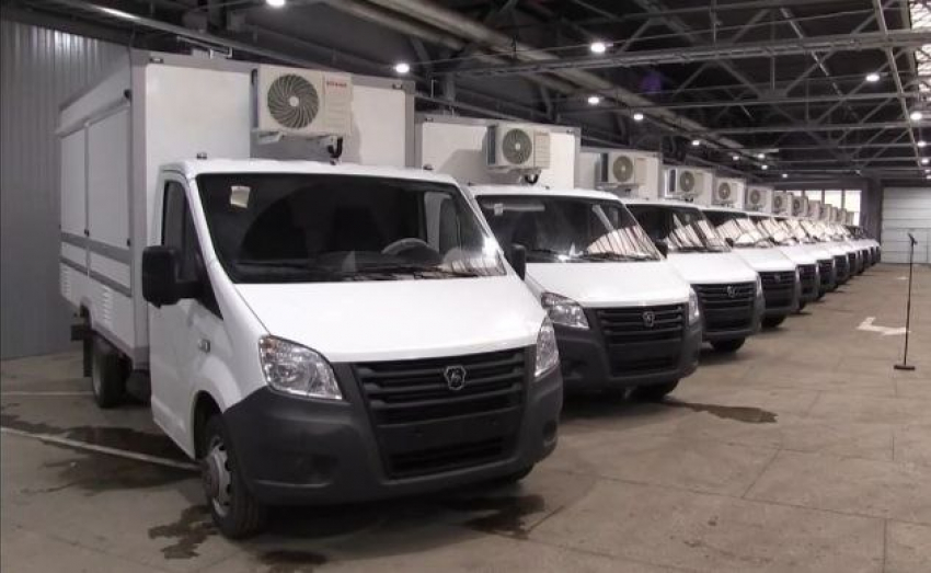 До конца года в ДНР поставят автомобили для мобильной торговли