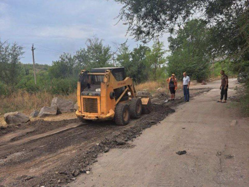  Бурятия помогает отремонтировать дорогу Старобешевского района ДНР 